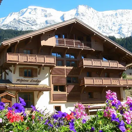 Alpine 6 Apartment *